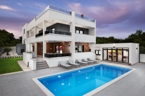 Villa Histra